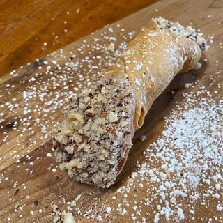 CANNOLI NOCCIOLA