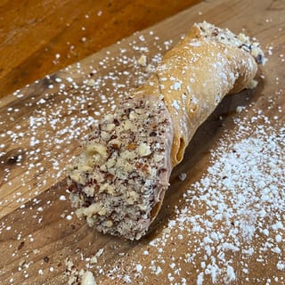 CANNOLI NOCCIOLA